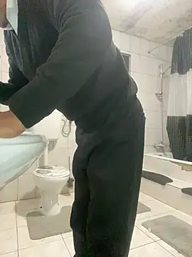 rogerdik76 online show from February 20, 2026, 6:48 am