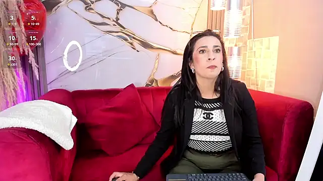 Snapshot of Bella_williamss_ chatting on September 15, 2025, 7:47 pm Bella williamss online show from September 15, 2025, 7:47 pm