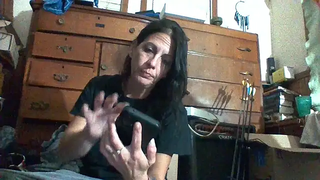 SillyRabbitz online show from October 19, 2025, 7:20 am