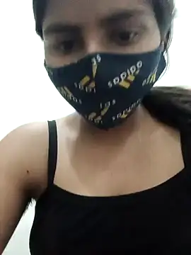 heena-3678 online show from March 12, 2025, 12:47 pm