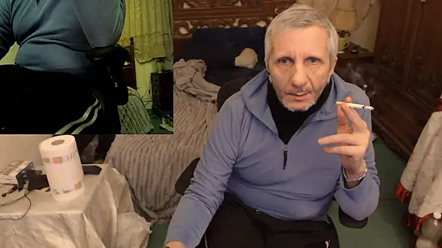 maxdaddy690 online show from November 29, 2025, 10:57 pm