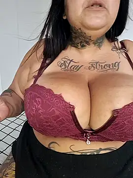 turbinada301 online show from December 1, 2025, 5:18 pm