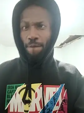 Snapshot of aventuraparatiM_o_r_e chatting on February 24, 2025, 8:27 am aventuraparatiM o r e online show from February 24, 2025, 8:27 am