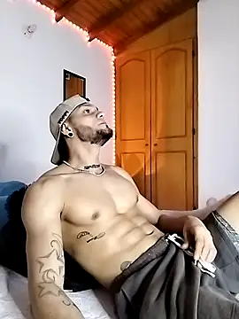 morenosiam online show from November 27, 2025, 2:13 am