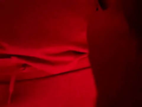 Snapshot of beelzeboobek chatting on October 31, 2025, 4:30 pm beelzeboobek online show from October 31, 2025, 4:30 pm