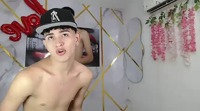 KING OFF BOYS online show from March 20, 2025, 5:46 am