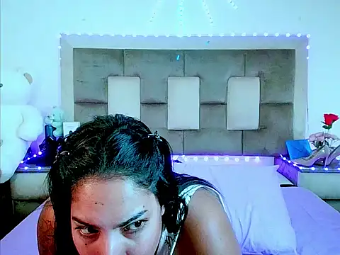 indiantopaz694u online show from July 20, 2026, 11:45 am