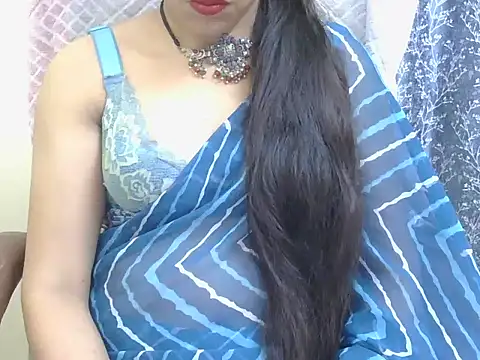 Lovely Manvi online show from October 6, 2025, 3:09 pm