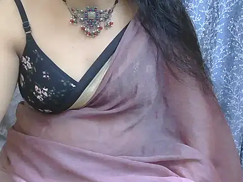 Lovely Manvi online show from October 24, 2025, 12:56 pm