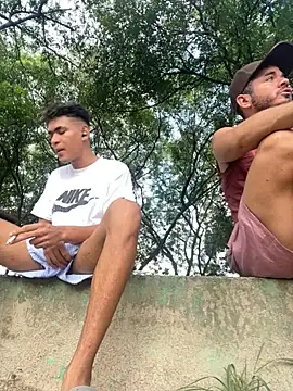 Snapshot of twinks_28 chatting on November 7, 2025, 7:03 pm twinks 28 online show from November 7, 2025, 7:03 pm