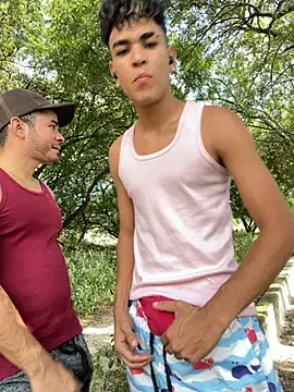 Snapshot of twinks_28 chatting on November 9, 2025, 7:45 pm twinks 28 online show from November 9, 2025, 7:45 pm