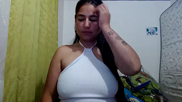 Escarcha-blue online show from December 23, 2025, 2:53 am