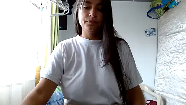 Escarcha-blue online show from February 23, 2026, 1:52 pm