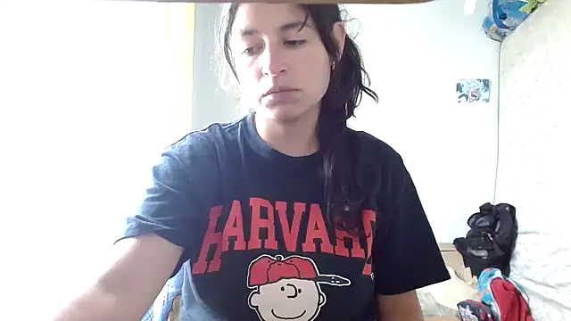 Escarcha-blue online show from April 15, 2026, 7:21 pm