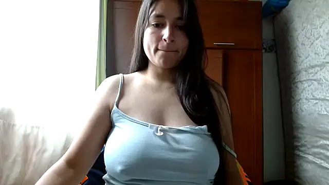 Snapshot of Escarcha-blue chatting on May 23, 2026, 3:27 pm Escarcha-blue online show from May 23, 2026, 3:27 pm