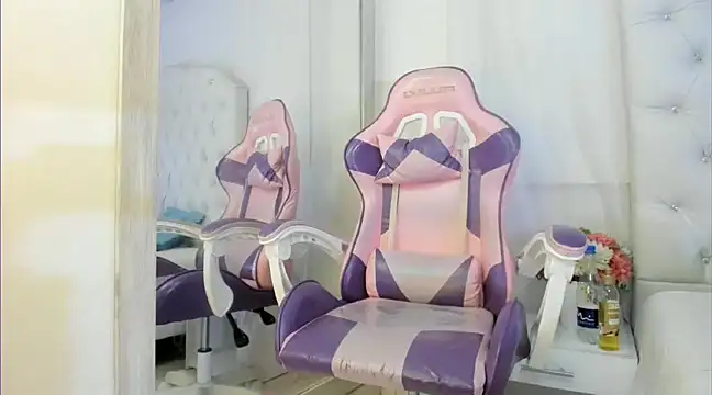 kamii arias online show from March 22, 2025, 3:31 pm