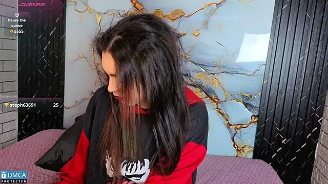 MaeveKuro online show from January 12, 2026, 3:34 am