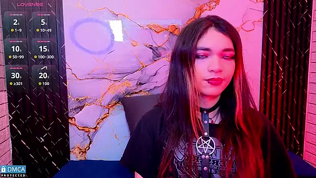 MaeveKuro online show from March 13, 2026, 3:02 am