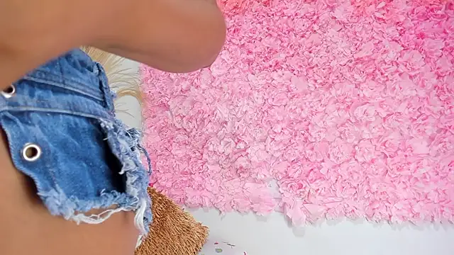 Melodymoore  online show from February 10, 2026, 9:08 pm