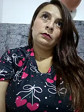 nahomysaints online show from November 19, 2025, 3:39 am