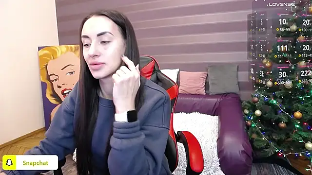 JenniferStone online show from January 5, 2025, 6:46 am