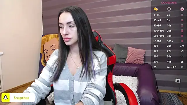 JenniferStone online show from March 12, 2025, 7:02 am