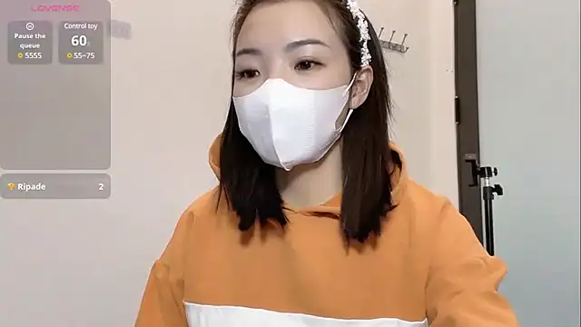 Snapshot of shishi_101 chatting on February 26, 2025, 6:37 am shishi 101 online show from February 26, 2025, 6:37 am