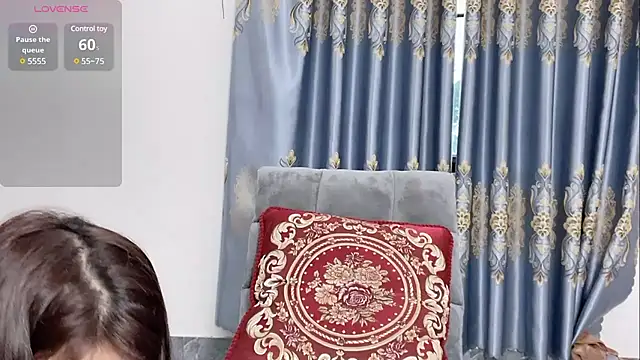 Snapshot of shishi_101 chatting on March 4, 2025, 1:23 am shishi 101 online show from March 4, 2025, 1:23 am