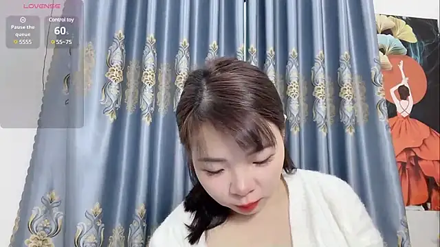 Snapshot of shishi_101 chatting on March 7, 2025, 2:15 am shishi 101 online show from March 7, 2025, 2:15 am