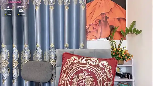 Snapshot of shishi_101 chatting on March 17, 2025, 7:58 pm shishi 101 online show from March 17, 2025, 7:58 pm