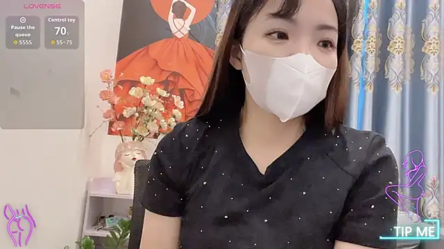 Snapshot of shishi_101 chatting on November 3, 2025, 2:13 am shishi 101 online show from November 3, 2025, 2:13 am