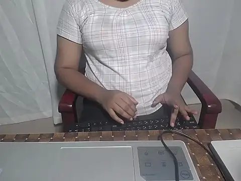 Snapshot of Megha-34 chatting on October 15, 2025, 6:41 pm Megha-34 online show from October 15, 2025, 6:41 pm