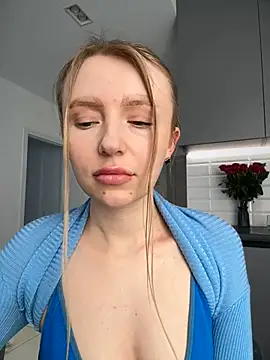 Snapshot of EvaBrooklyn chatting on March 10, 2025, 1:43 pm EvaBrooklyn online show from March 10, 2025, 1:43 pm