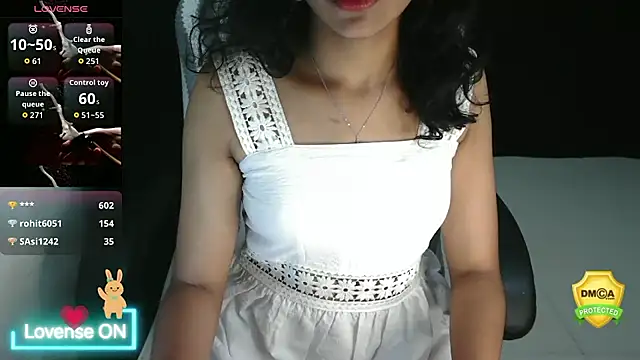 Snapshot of fullmoan chatting on October 24, 2025, 8:05 pm fullmoan online show from October 24, 2025, 8:05 pm