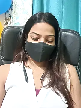 CRAZY  BITE online show from November 24, 2025, 6:51 pm