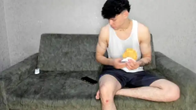 persy sexxx18 online show from February 10, 2026, 1:37 pm