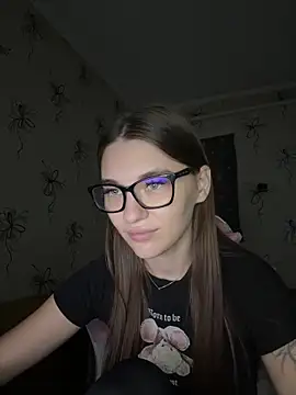 Snapshot of MrrKate chatting on November 7, 2025, 2:00 am MrrKate online show from November 7, 2025, 2:00 am