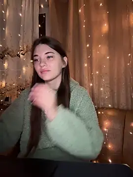 Snapshot of MrrKate chatting on December 15, 2025, 2:05 am MrrKate online show from December 15, 2025, 2:05 am