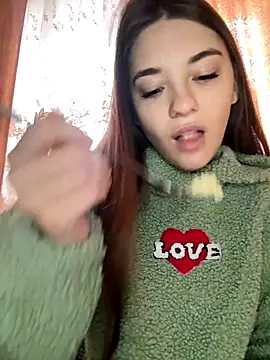 Snapshot of MrrKate chatting on December 19, 2025, 9:27 am MrrKate online show from December 19, 2025, 9:27 am