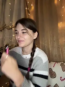 Snapshot of MrrKate chatting on December 20, 2025, 9:44 pm MrrKate online show from December 20, 2025, 9:44 pm