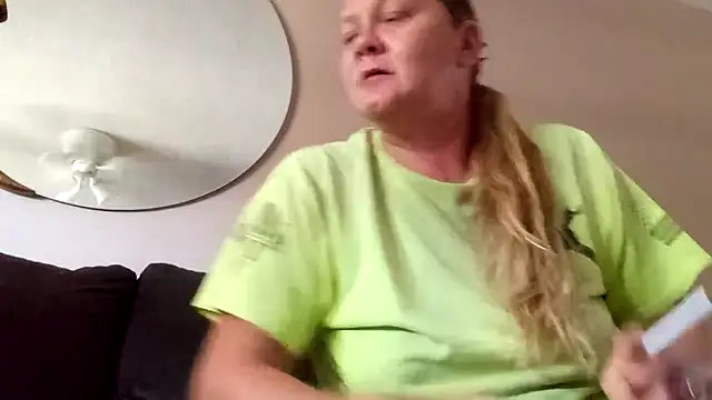 wetnwildforyou online show from November 25, 2025, 4:18 pm