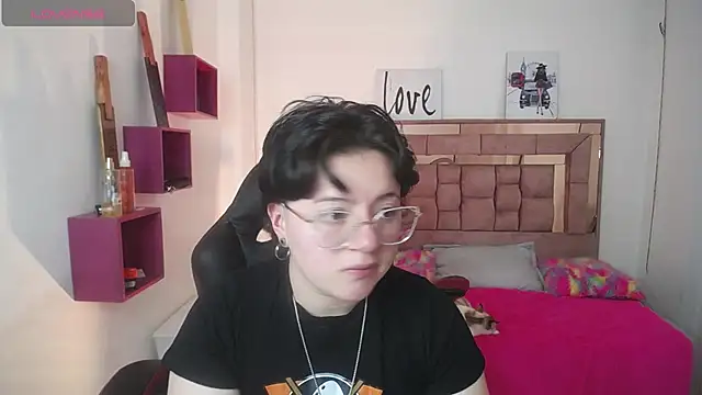 safyka online show from November 15, 2025, 12:52 am