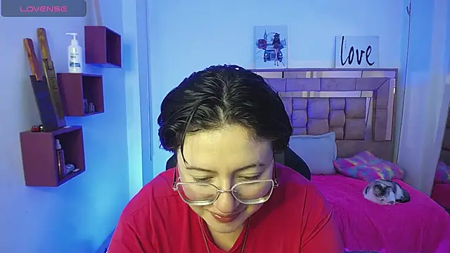 safyka online show from November 29, 2025, 1:52 am