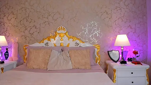 Snapshot of ScarlettWallace chatting on October 28, 2025, 9:39 pm ScarlettWallace online show from October 28, 2025, 9:39 pm