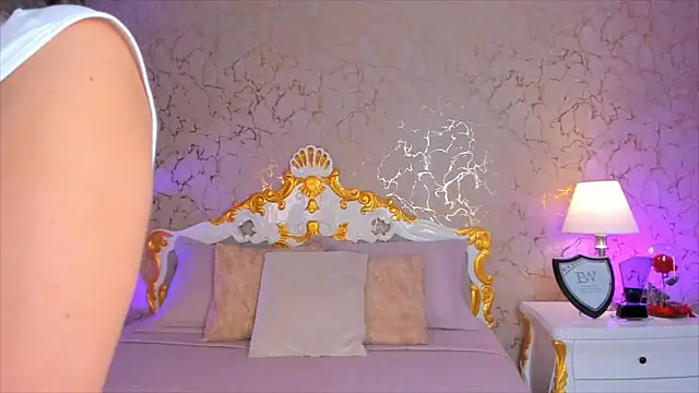 Snapshot of ScarlettWallace chatting on October 31, 2025, 9:16 pm ScarlettWallace online show from October 31, 2025, 9:16 pm