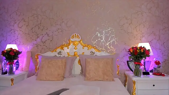 Snapshot of ScarlettWallace chatting on November 8, 2025, 8:18 pm ScarlettWallace online show from November 8, 2025, 8:18 pm