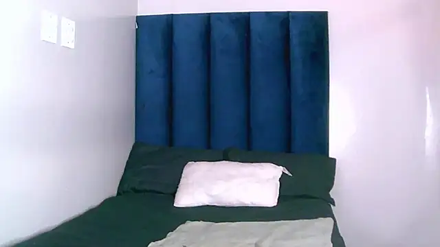 Snapshot of PrincessTamara chatting on March 14, 2025, 11:23 am PrincessTamara online show from March 14, 2025, 11:23 am