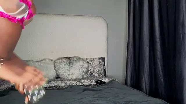 Snapshot of PrincessTamara chatting on September 26, 2025, 9:08 pm PrincessTamara online show from September 26, 2025, 9:08 pm