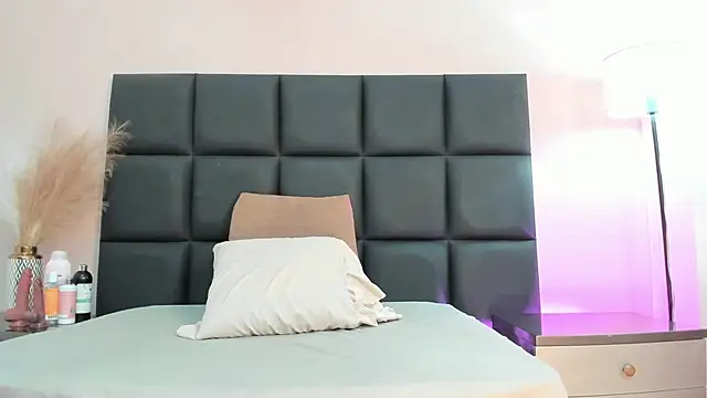 SeleneLujan online show from March 28, 2026, 12:05 pm