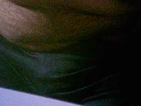 Snapshot of EroticMonster chatting on September 30, 2025, 8:52 am EroticMonster online show from September 30, 2025, 8:52 am
